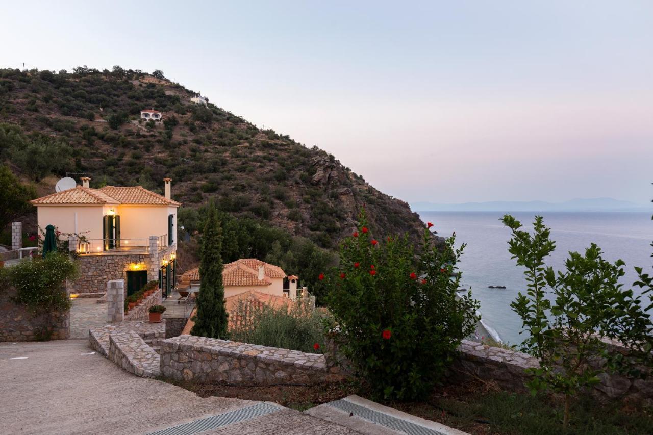 Kissakas Villas Leonídion Exterior foto